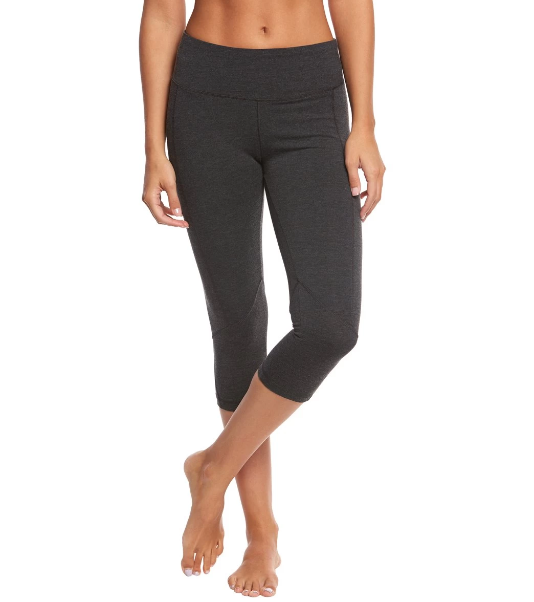 Marika Carrie Ultimate Slimming Cotton Yoga Capris Heather Charcoal - Image 4