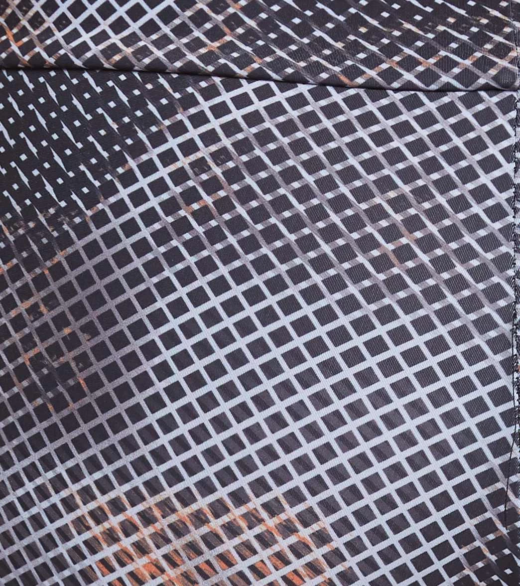 Onzie Side String Yoga Shorts Fence - Image 4