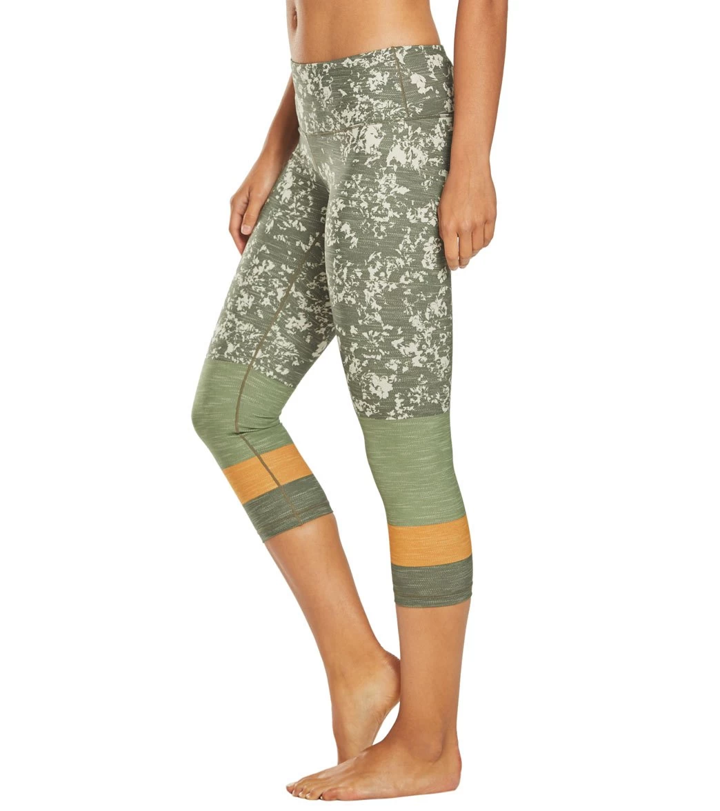 PrAna Pillar Printed Yoga Capris Slate Canopy - Image 4