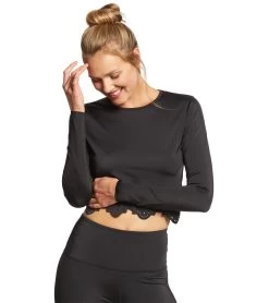 Beyond Yoga Cruz Scalloped Cropped Long Sleeve Top