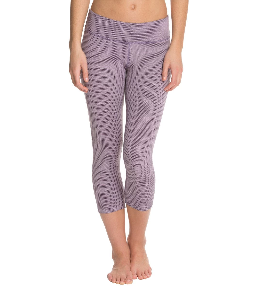 Beyond Yoga Chic Physique Capri Legging Pink/Heather Gray - Image 5