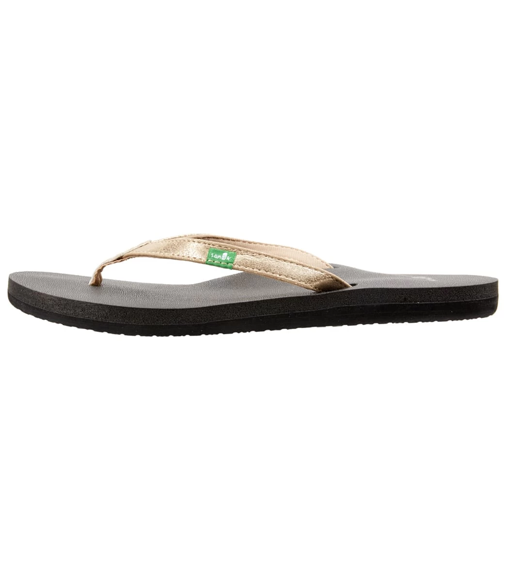 Sanuk Women's Yoga Joy Metallic Flip Flop Champagne