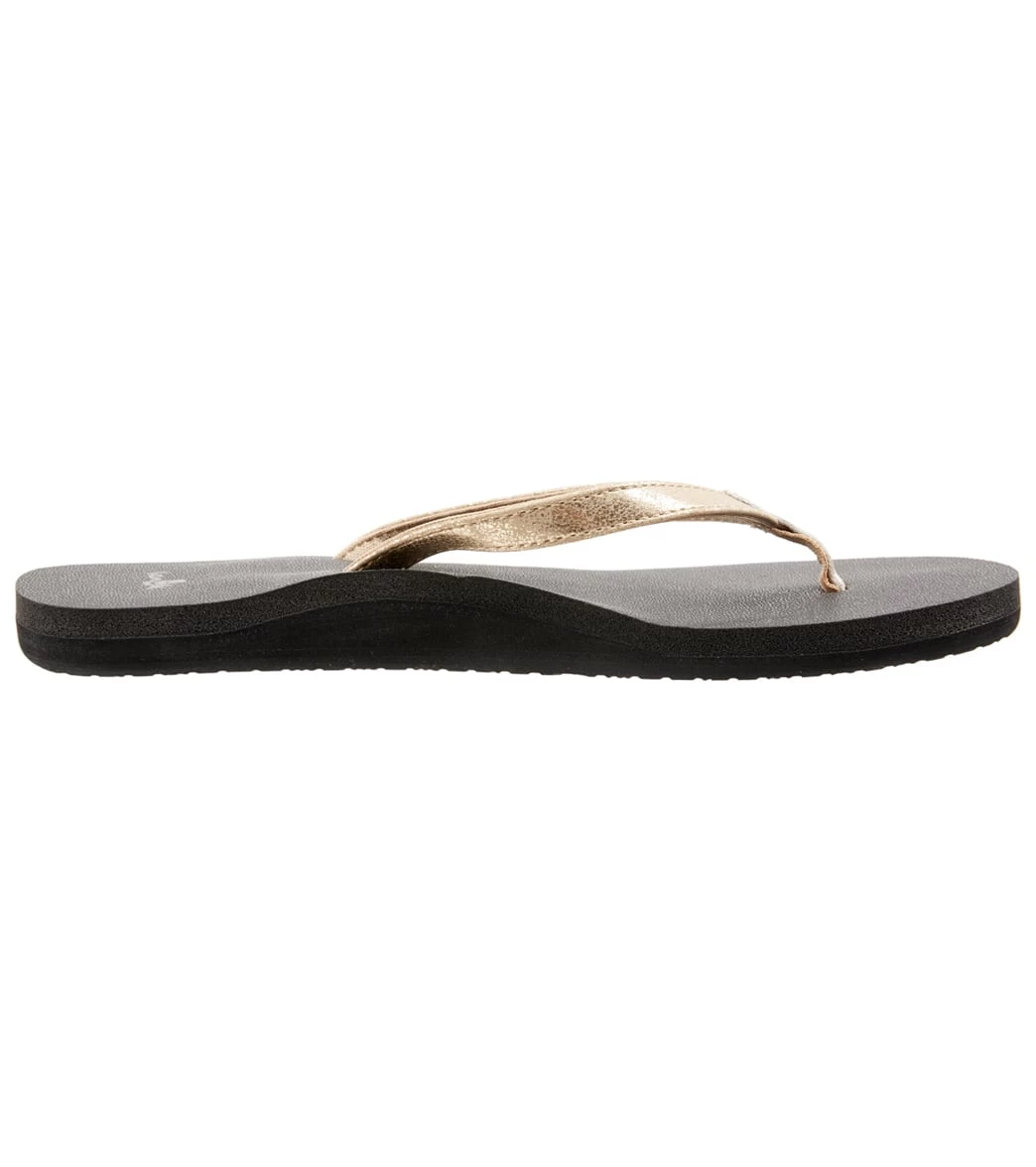Sanuk Women's Yoga Joy Metallic Flip Flop Champagne - Image 2