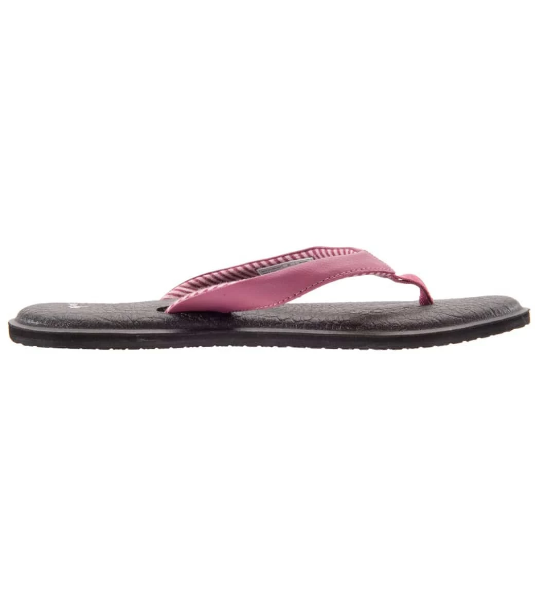 Sanuk Women's Yoga Chakra Flip Flop Dusty Boysenberry - Image 2