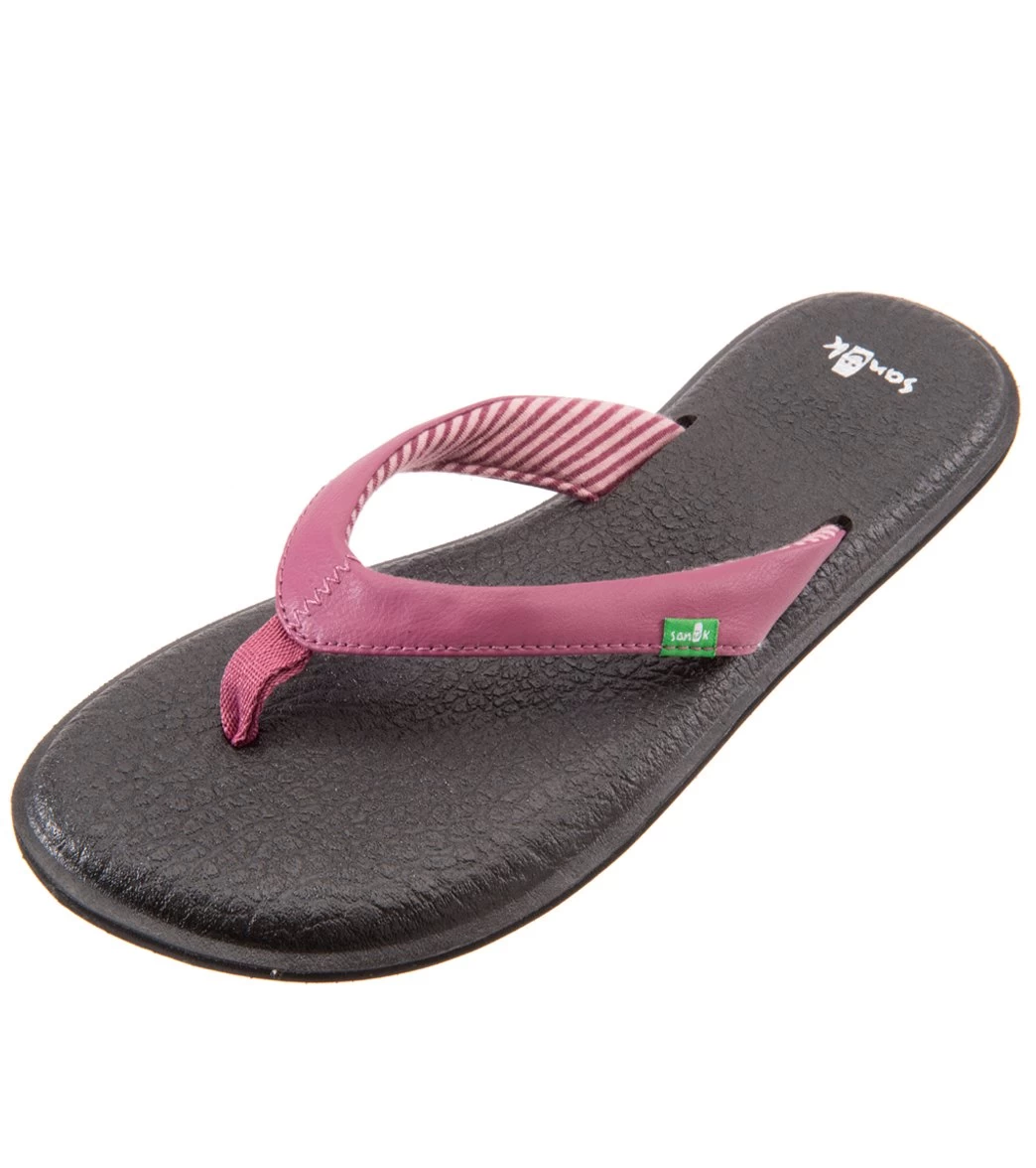 Sanuk Women's Yoga Chakra Flip Flop Dusty Boysenberry - Image 4