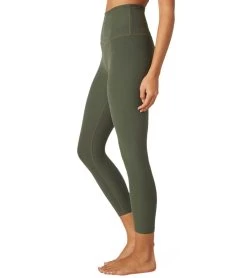 Beyond Yoga Spacedye High Waisted Yoga Capris Eden Green