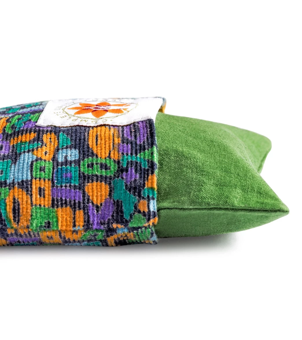 Complete Unity Retro Print Eye Pillow Retro Print - Image 2