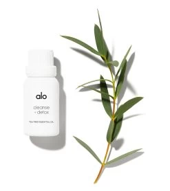 Alo Yoga Cleanse + Detox Essential Oil Blend