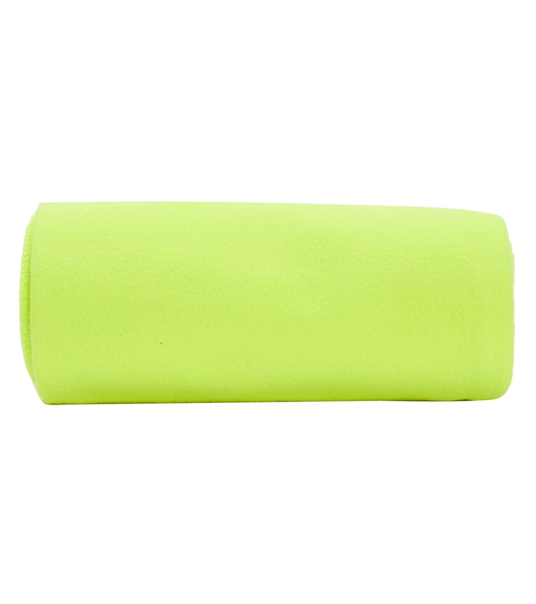 Alo Yoga Perf No Sweat Hand Towel Highlighter - Image 2