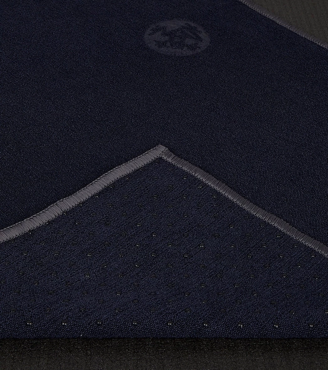 Manduka Yogitoes® Yoga Hand Towel Midnight